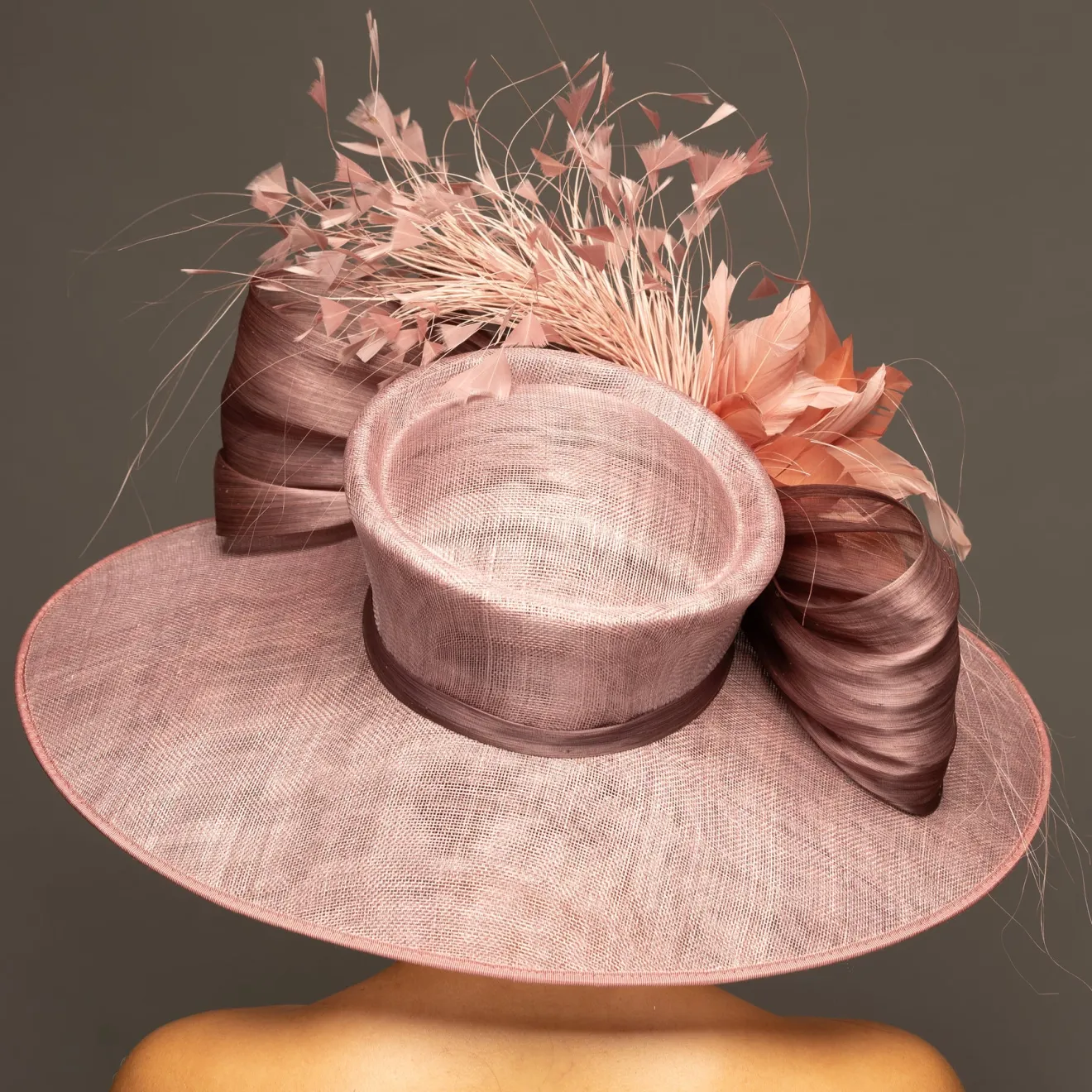 THG8575*The Hat Girls Best