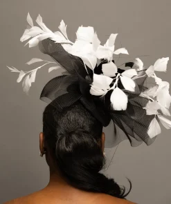 THG7242*The Hat Girls Online