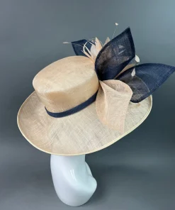 THG3840*The Hat Girls Best