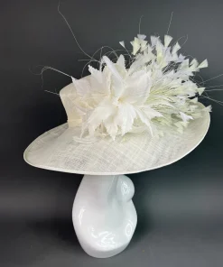 THG3927 - White & Ivory Hat*The Hat Girls Fashion