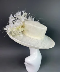 THG3927 - White & Ivory Hat*The Hat Girls Fashion