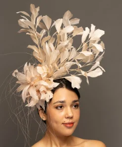 WILLOW*The Hat Girls Hot