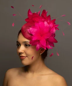 Y-ELLIE*The Hat Girls Hot