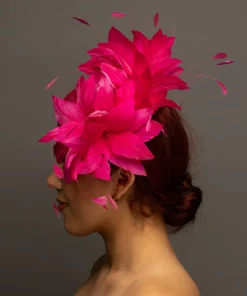 Y-ELLIE*The Hat Girls Hot